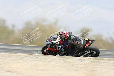 media/Apr-20-2025-CVMA (Sun) [[39090e8767]]/Race 9-Formula LW Twins Shootout/